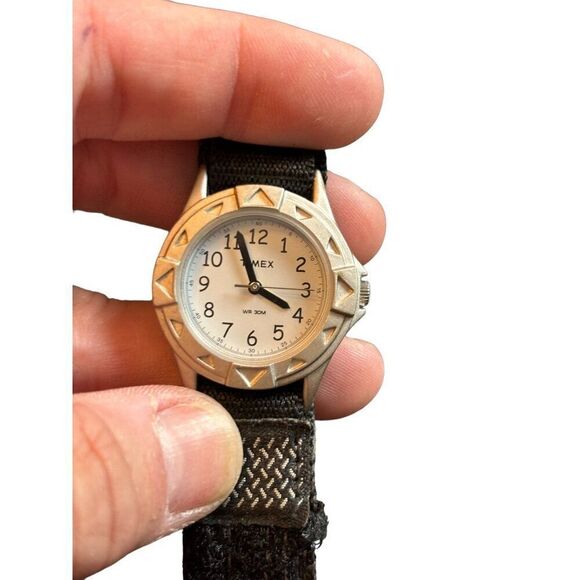 Timex Women's Analog Watch Black Strap White Dial WR 30M 25mm Case - Picture 6 of 9